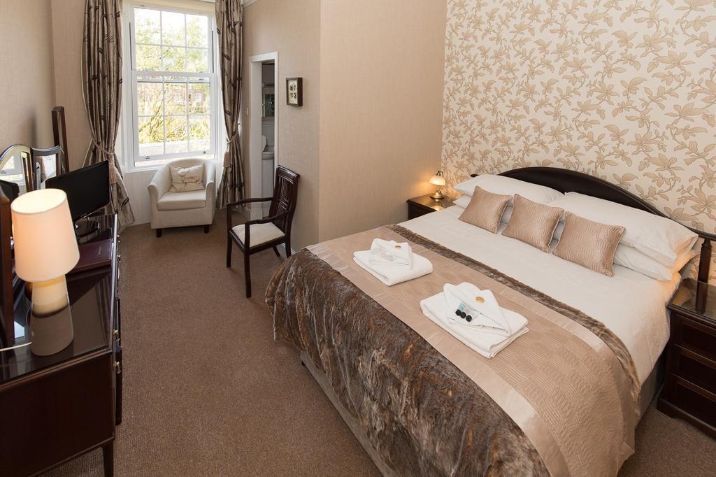 カランダー Coppice House Bed & Breakfast エクステリア 写真