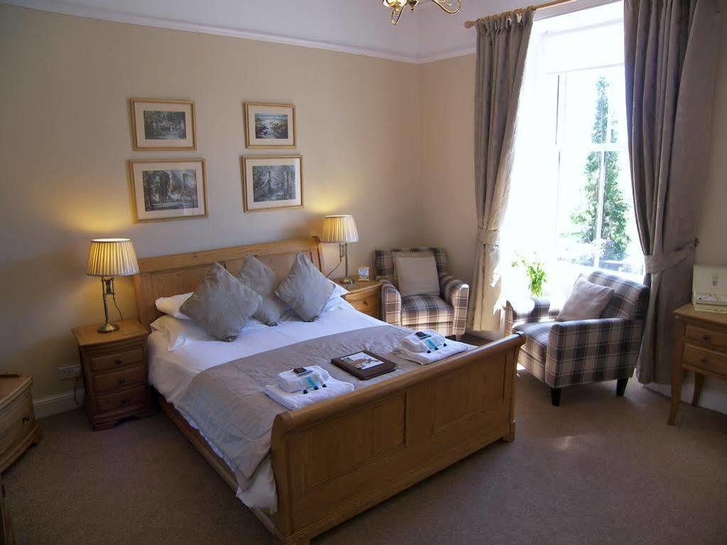 カランダー Coppice House Bed & Breakfast エクステリア 写真