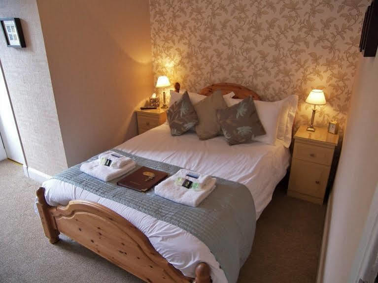 カランダー Coppice House Bed & Breakfast エクステリア 写真