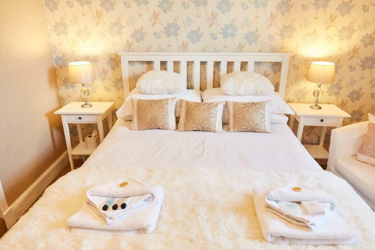 カランダー Coppice House Bed & Breakfast エクステリア 写真
